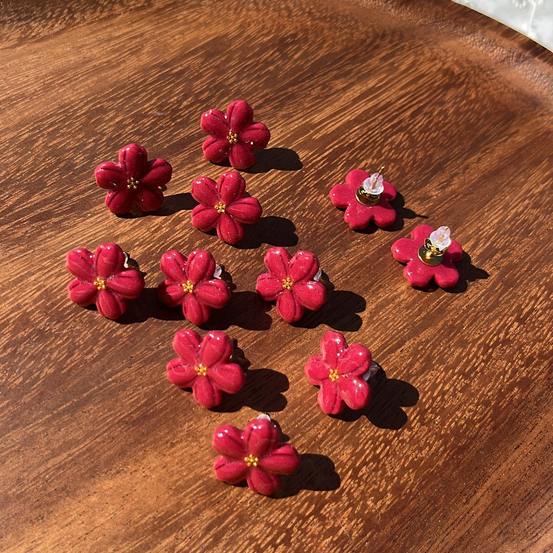 Puces d'oreilles Rose